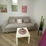 за гости деница Obzor